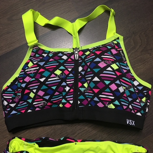 Victoria's Secret Workout Set - Picture 3 of 4